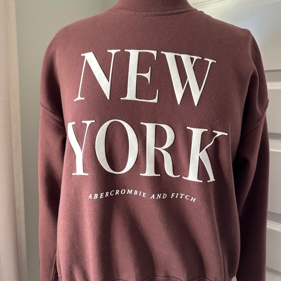 Abercrombie & Fitch Brown Sweatshirt - Picture 2 of 5